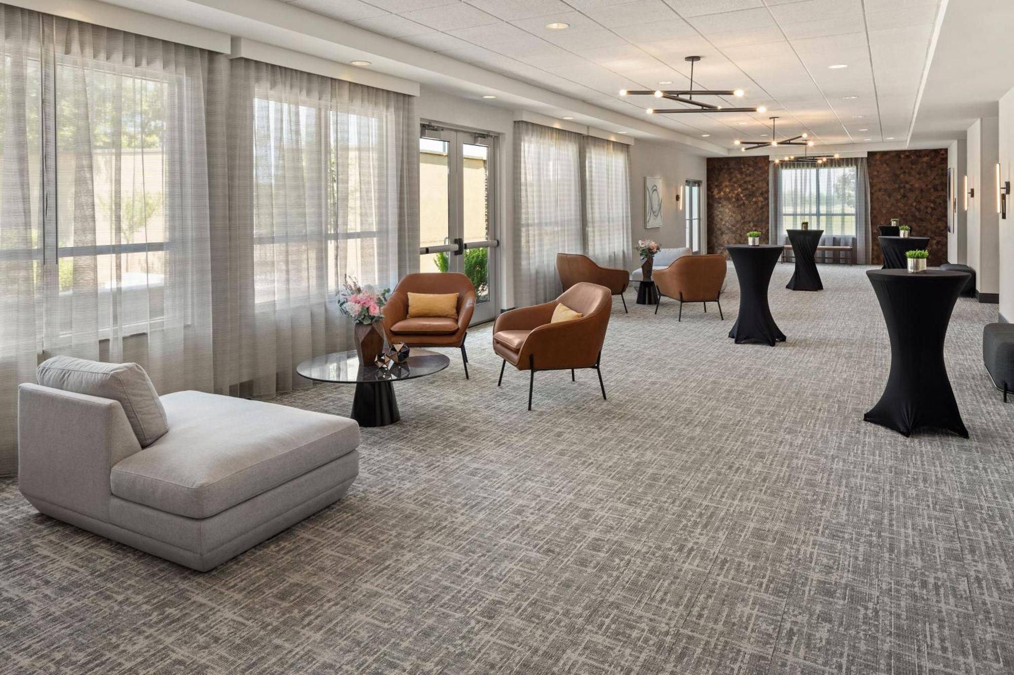 Courtyard Mankato Hotel & Event Center מראה חיצוני תמונה